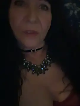 NikolRahel01 online show from June 1, 2026, 8:43 pm