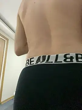 passivefemboi online show from June 1, 2026, 9:27 pm