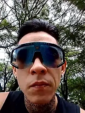 Snapshot of Brandonsexxxx chatting on June 8, 2026, 7:47 pm Brandonsexxxx online show from June 8, 2026, 7:47 pm