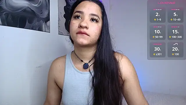 Snapshot of thepeach_ chatting on August 7, 2026, 7:27 pm thepeach online show from August 7, 2026, 7:27 pm