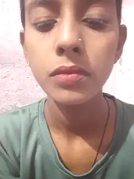 Snapshot of Saloni-Tyagi chatting on June 21, 2026, 12:41 pm Saloni-Tyagi online show from June 21, 2026, 12:41 pm