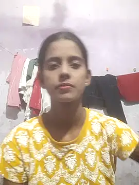Snapshot of Saloni-Tyagi chatting on July 17, 2026, 5:07 pm Saloni-Tyagi online show from July 17, 2026, 5:07 pm
