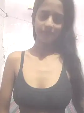 Snapshot of Saloni-Tyagi chatting on July 30, 2026, 8:46 am Saloni-Tyagi online show from July 30, 2026, 8:46 am