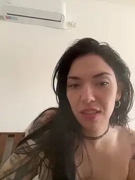 Snapshot of Laraasky chatting on June 2, 2026, 7:16 pm Laraasky online show from June 2, 2026, 7:16 pm