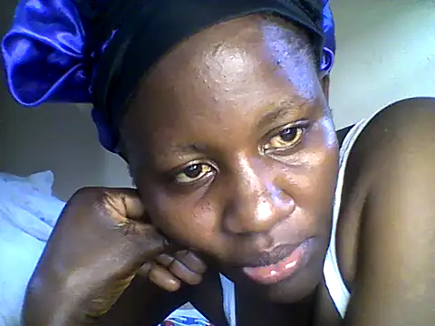 Angelbee  online show from June 17, 2026, 4:15 am