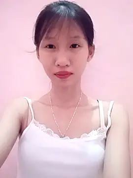 Snapshot of Abi_girl12 chatting on July 5, 2026, 5:31 pm Abi girl12 online show from July 5, 2026, 5:31 pm