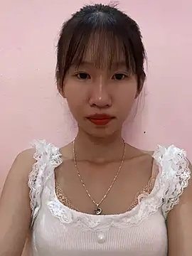 Snapshot of Abi_girl12 chatting on July 17, 2026, 5:36 am Abi girl12 online show from July 17, 2026, 5:36 am