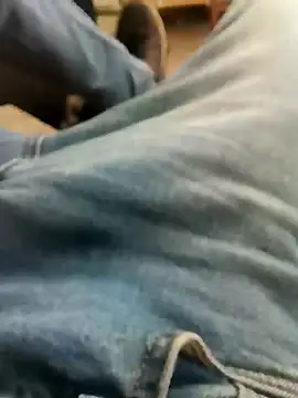 Singlemaleforcouples online show from December 15, 2024, 11:34 am