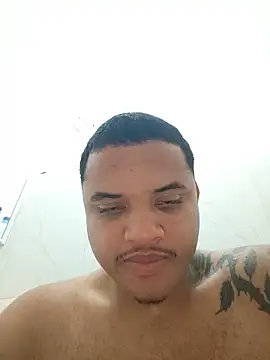 Snapshot of dark_br00 chatting on June 3, 2026, 3:31 am dark br00 online show from June 3, 2026, 3:31 am