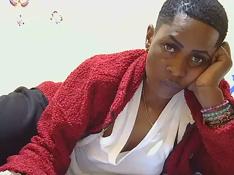 lunah sexxy online show from June 30, 2026, 5:14 pm