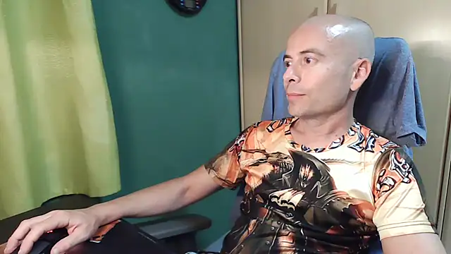 Golfo-83 online show from June 2, 2026, 8:55 pm