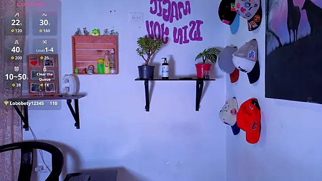 Celeste Latina19 online show from July 5, 2026, 7:04 am