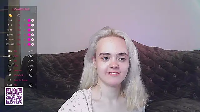 Oxcy Secret online show from June 18, 2026, 9:14 am