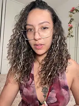 leana bgeee online show from June 18, 2026, 2:54 pm