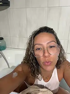 leana bgeee online show from July 21, 2026, 9:17 pm