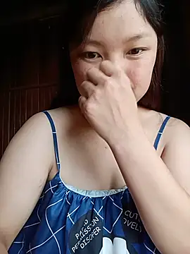 Linna-bae online show from July 18, 2026, 9:13 am