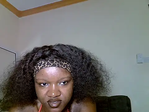 Snapshot of Urfavvduo chatting on July 21, 2026, 12:24 am Urfavvduo online show from July 21, 2026, 12:24 am