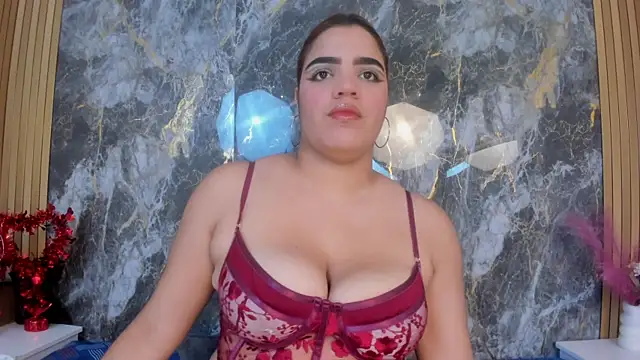 Snapshot of AMMY_HONEY chatting on June 23, 2026, 8:29 pm AMMY HONEY online show from June 23, 2026, 8:29 pm