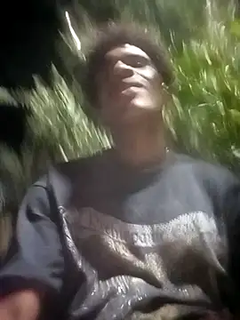 dantecruz19 online show from June 26, 2026, 2:27 am