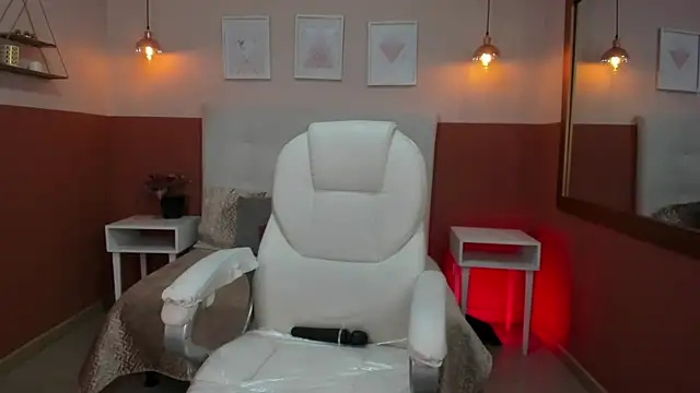 Naostar online show from July 21, 2026, 1:24 pm