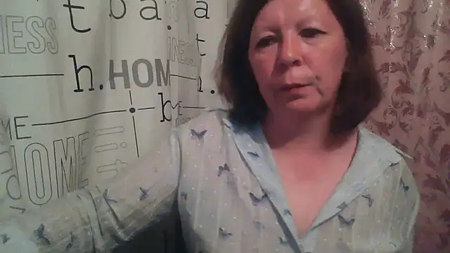 Schastlivaya43 online show from June 25, 2026, 7:18 pm