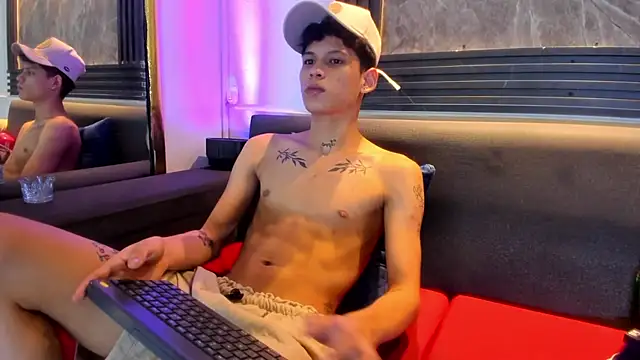 Brianhot0F online show from June 13, 2026, 11:52 am