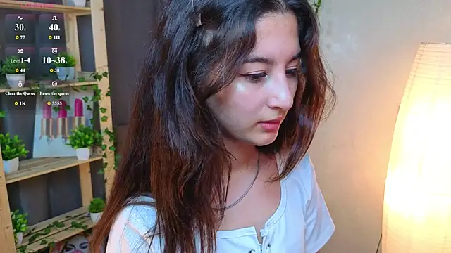 JasminKitany online show from June 24, 2026, 6:40 pm