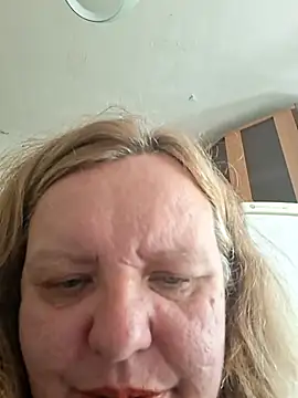 SonyaMarmeladx online show from June 14, 2026, 1:24 pm