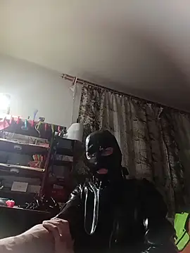 RubberFetischem online show from March 22, 2026, 12:03 am