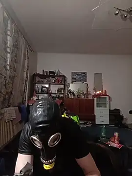 RubberFetischem online show from March 30, 2026, 4:02 am