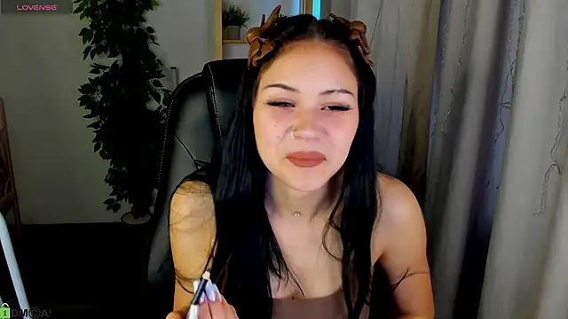 Baby Sunsh1ne  online show from June 28, 2026, 1:22 am