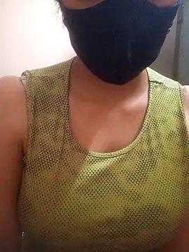 cutecouple1432 online show from June 13, 2026, 1:53 pm
