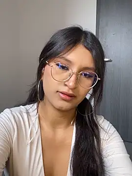 Snapshot of lizyyyy_ chatting on June 9, 2026, 8:53 pm lizyyyy online show from June 9, 2026, 8:53 pm