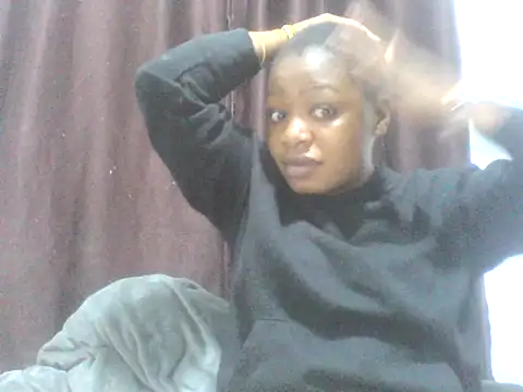 sweett camillah online show from June 18, 2026, 11:47 am
