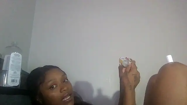 Prettywettkittycc online show from July 14, 2026, 3:00 am