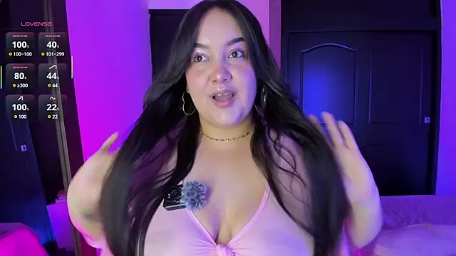 EvaBigBoobs online show from June 12, 2026, 1:04 am