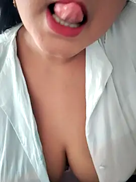Lusty mussty online show from July 6, 2026, 6:43 am