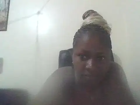 queen bruce02 online show from June 10, 2026, 6:12 am