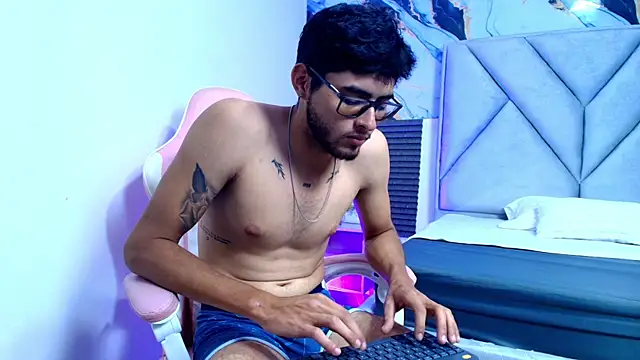 Stron dominant online show from June 11, 2026, 12:36 pm