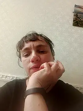 Snapshot of AnitaLove077 chatting on June 17, 2026, 10:06 am AnitaLove077 online show from June 17, 2026, 10:06 am