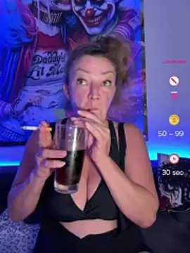 MumGabriela online show from July 26, 2026, 1:47 am