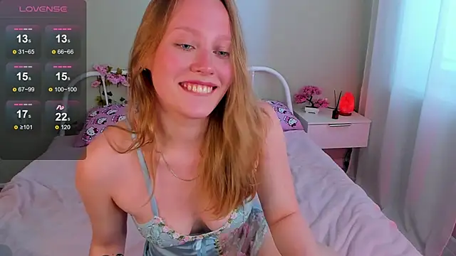 Snapshot of AngelBlaze chatting on June 19, 2026, 5:34 am AngelBlaze online show from June 19, 2026, 5:34 am
