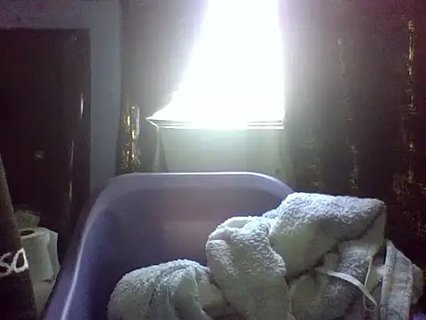 Snapshot of Lovey_daisy15 chatting on June 26, 2026, 7:35 am Lovey daisy15 online show from June 26, 2026, 7:35 am
