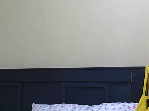Snapshot of kinkydolll chatting on July 9, 2026, 5:06 pm kinkydolll online show from July 9, 2026, 5:06 pm