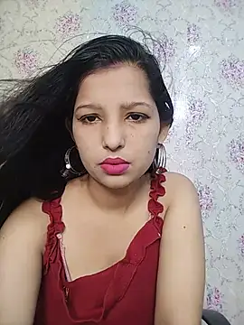 Snapshot of Queen_Rosyy chatting on July 2, 2026, 2:00 am Queen Rosyy online show from July 2, 2026, 2:00 am