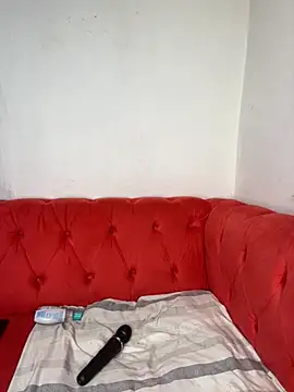 Teddy04xxx online show from July 18, 2026, 7:50 pm