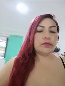 Snapshot of Agata_Traviesa chatting on June 9, 2026, 10:49 am Agata Traviesa online show from June 9, 2026, 10:49 am