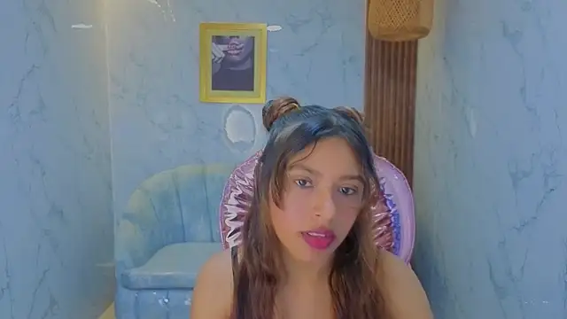 lisa s1 online show from June 12, 2026, 7:57 pm