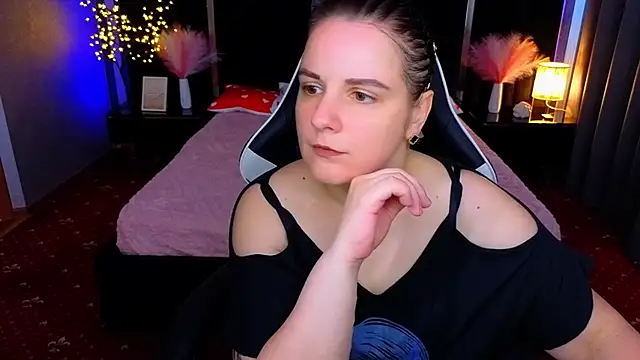 KatrinMilly online show from June 16, 2026, 12:19 pm
