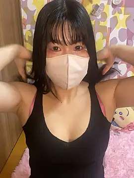Snapshot of Yuayua_nyan chatting on June 27, 2026, 1:06 pm Yuayua nyan online show from June 27, 2026, 1:06 pm